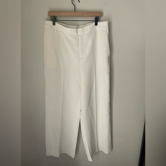 Banana Republic Cream Hayden Crepe Wide Leg Pants Size L NWT - Picture 2 of 9